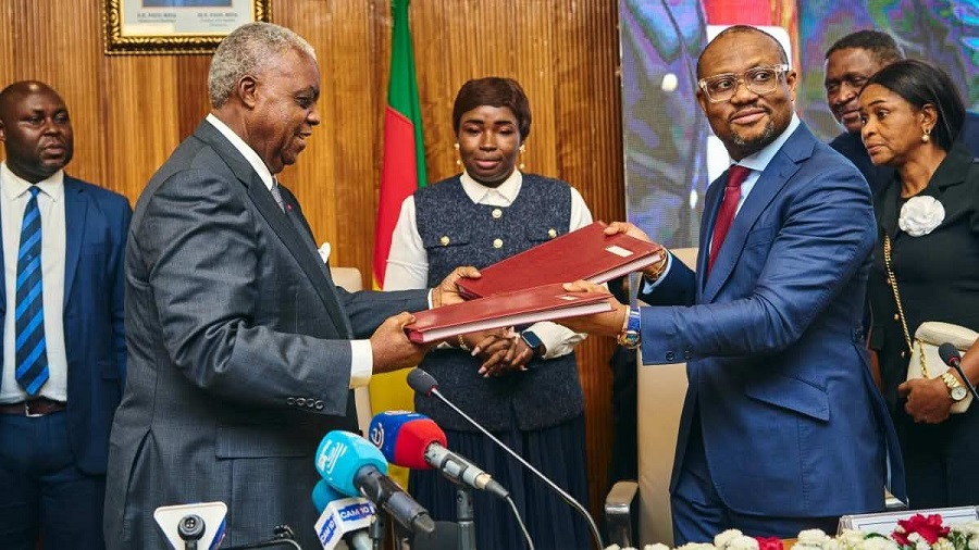Signature d'un contrat de partenariat public privé entre l'entreprise ivoirienne Impact Palmarès et l'État du Cameroun