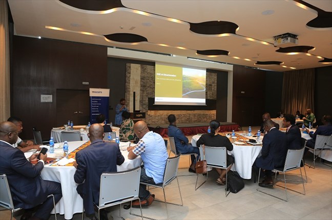 Côte d’Ivoire : Mazars sensibilise les acteurs économiques locaux sur les enjeux liés à la décarbonation