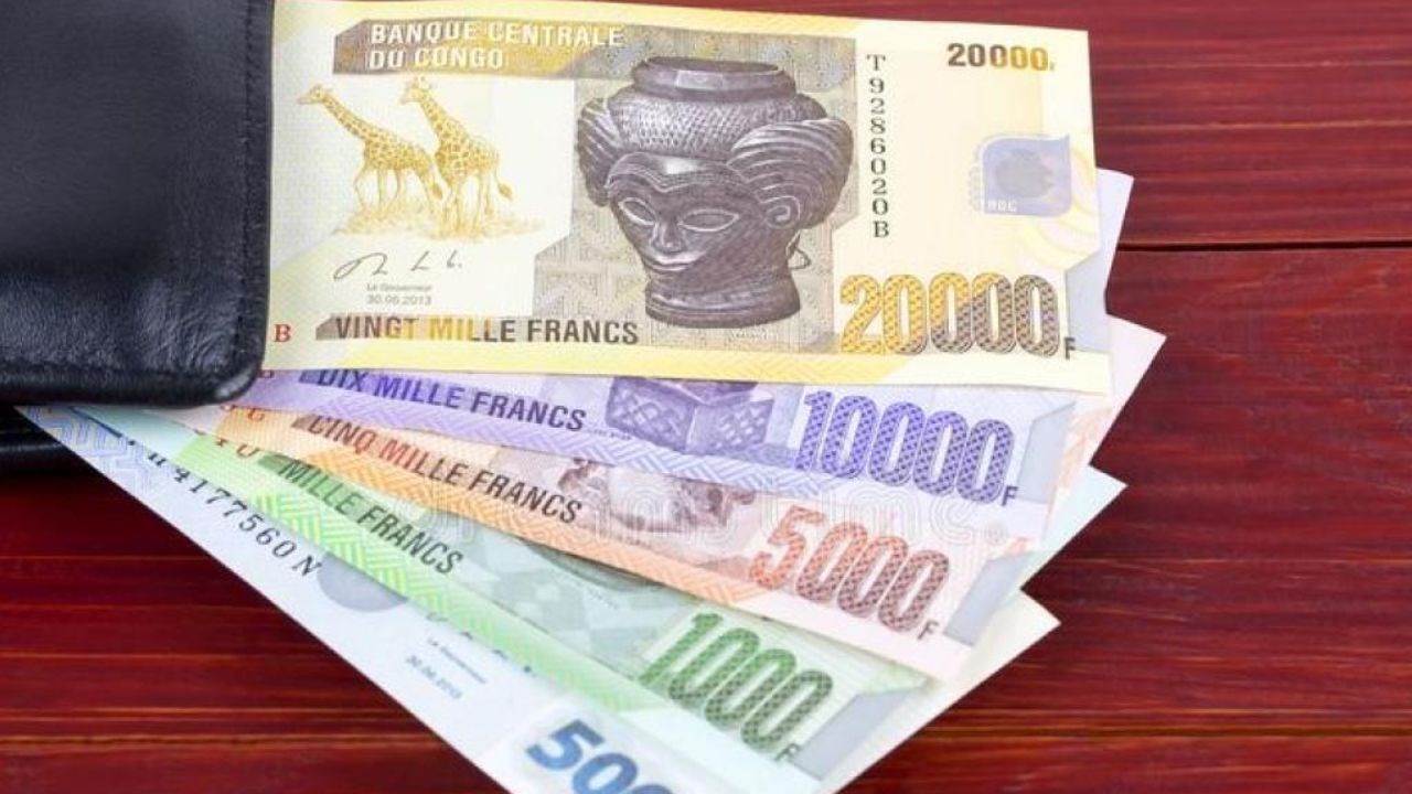 RDC : La Banque centrale se tourne vers l’or pour soutenir le franc ...